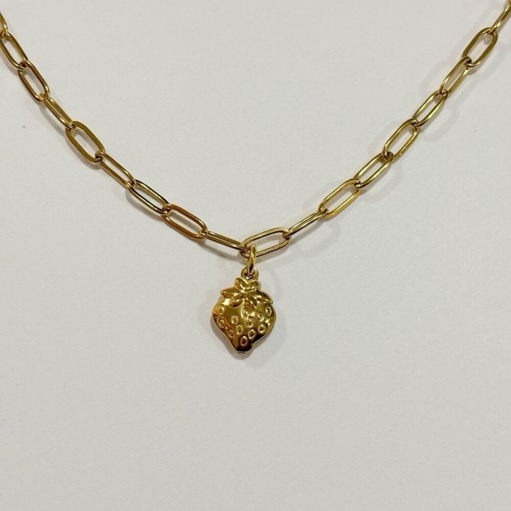 Strawberry Necklace - 18K Gold Plated | Stainless Steel